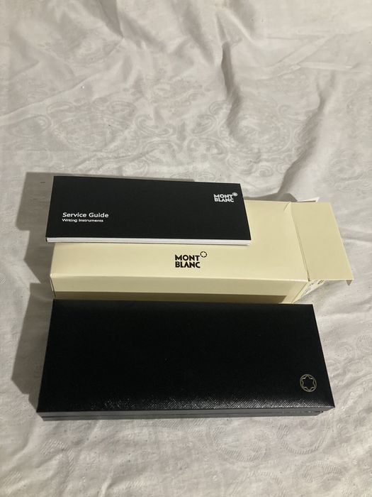 Montblanc P163 pasta neagră nou