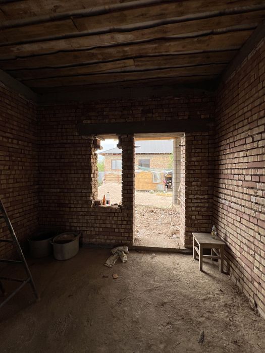 Черновой дом кирпичь