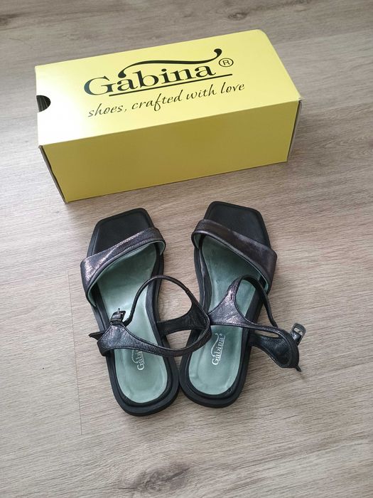 Чисто нови сандали Gabina - намалени на 50лв