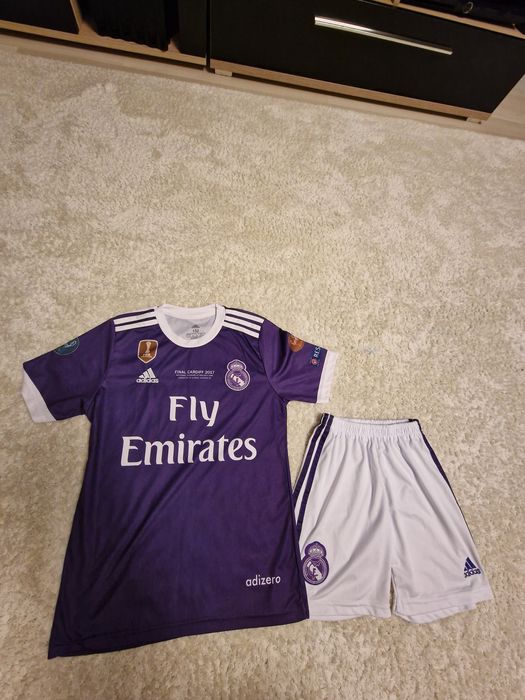 Echipament fotbal Ronaldo 152-164