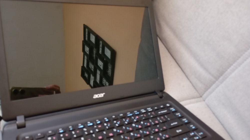 Лаптоп Acer Aspire ES 14
