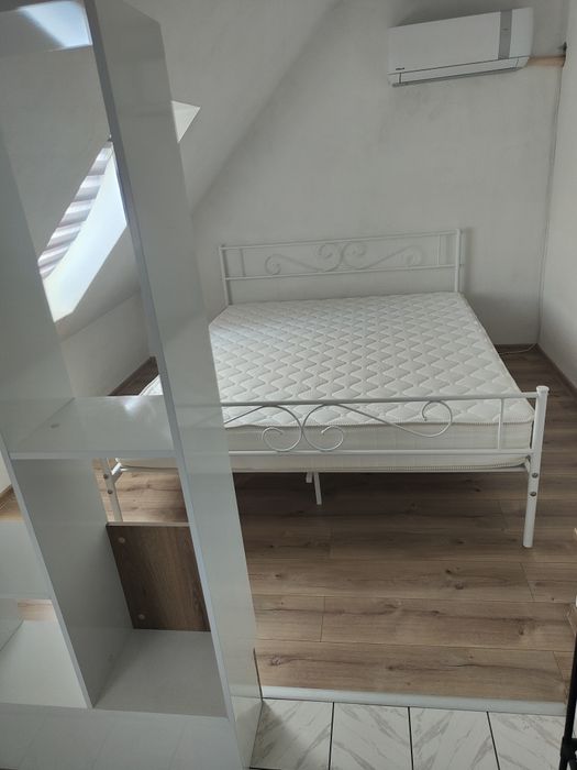 Дава се под наем Ателие в Благоевград, Идеален център - 40 кв.м за 178.5 € - Снимка #3