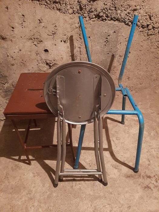 Смесени метални столове