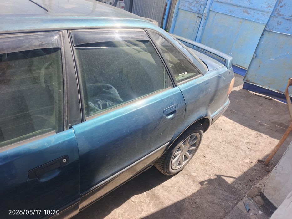 Продаётся Ауди 80 б4
