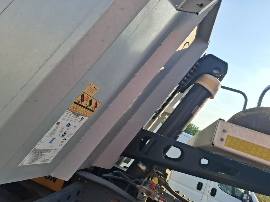 Semiremorca basculabila weilton 26 mc, an 2021,
