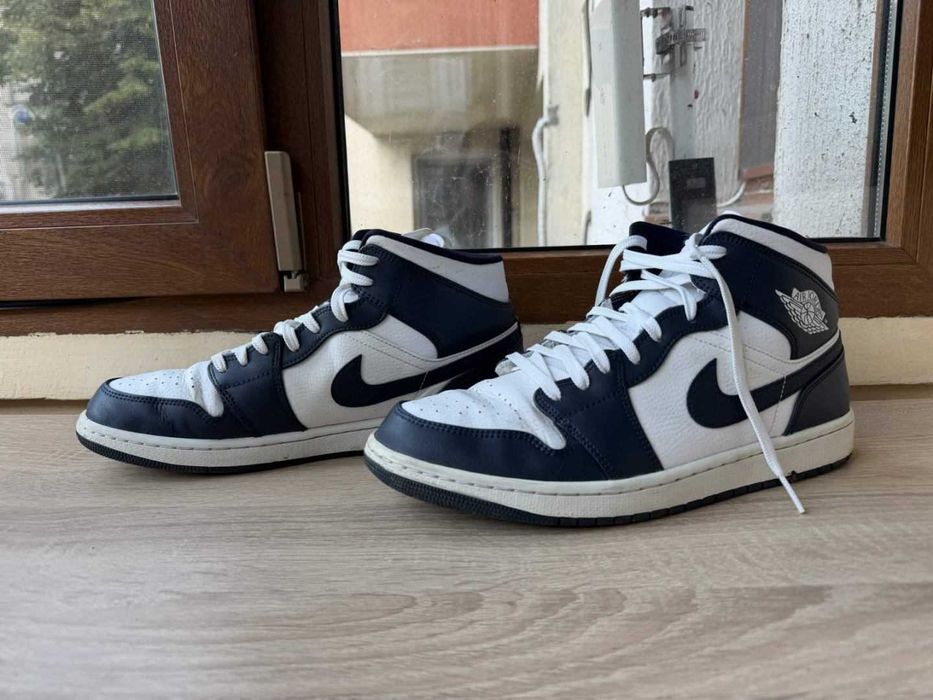 Air Jordan 1 Mid White / Metallic Gold / Obsidian МЪЖКИ размер 45.5