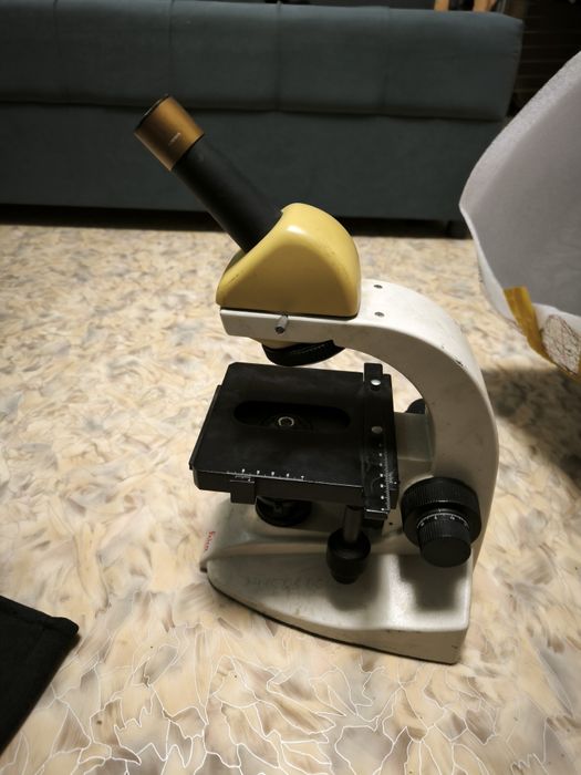Микроскоп Leica BME (без окуляров)
