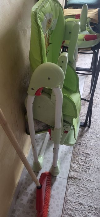 Scaun cu masa pentru copii si bebe
