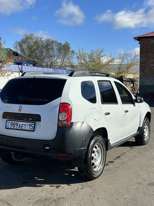 Renault Duster 1.6 МКПП 2014