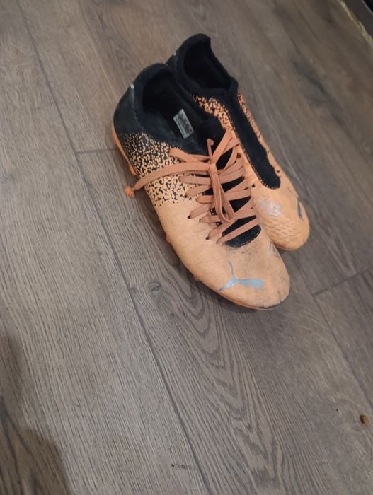 Бутонки за естествена трева номера38.5 и 38