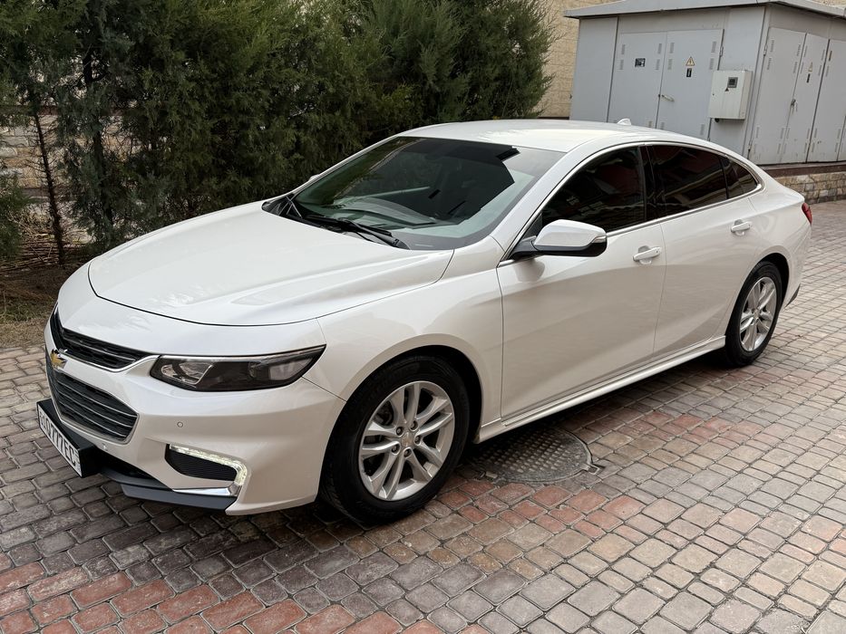 Malibu 2017г 64000км