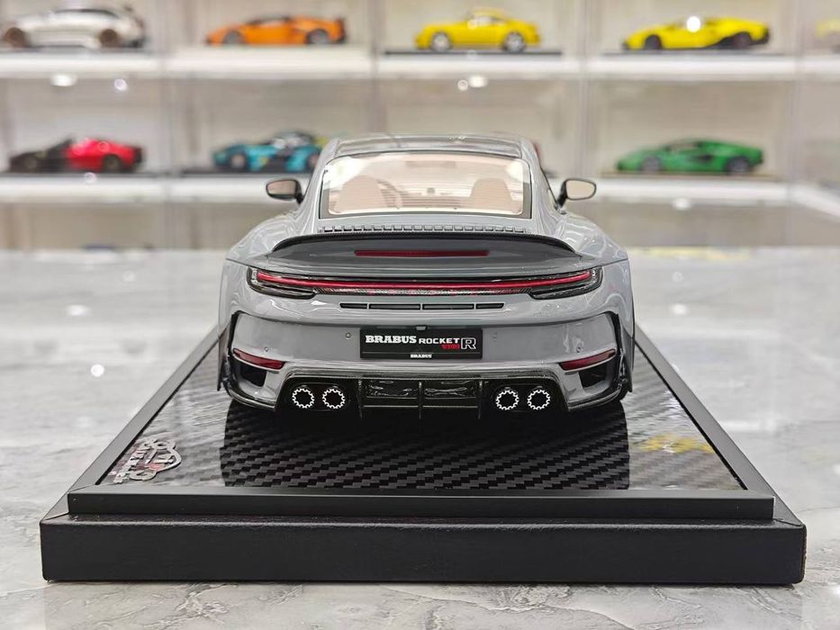 Porsche Brabus Rocket 900R
VIP 1:18 (Limited Edition 66)
цена