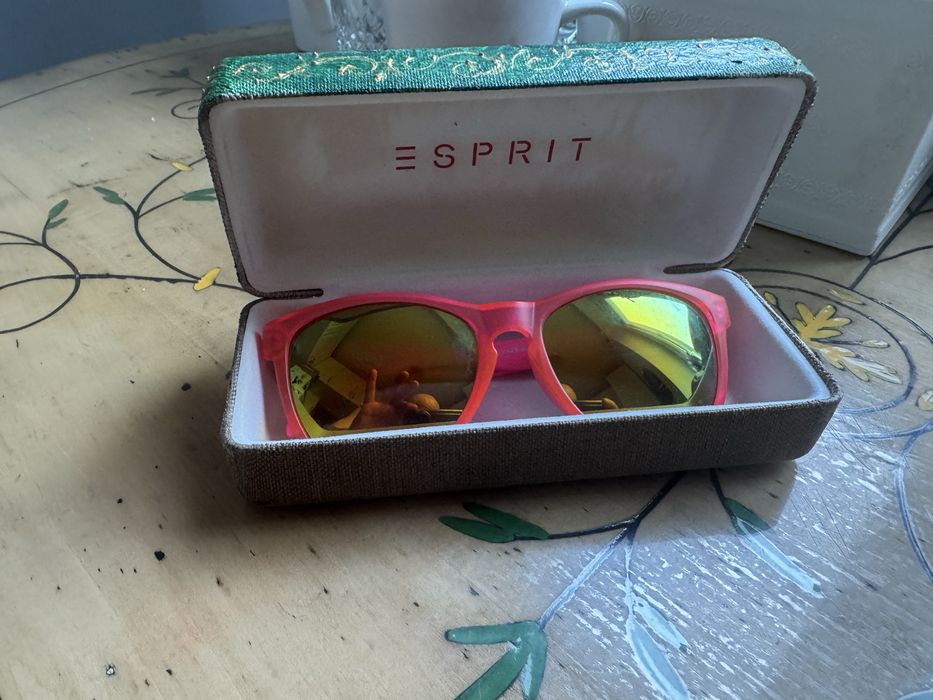 Toc etui ochelari Esprit pictati manual