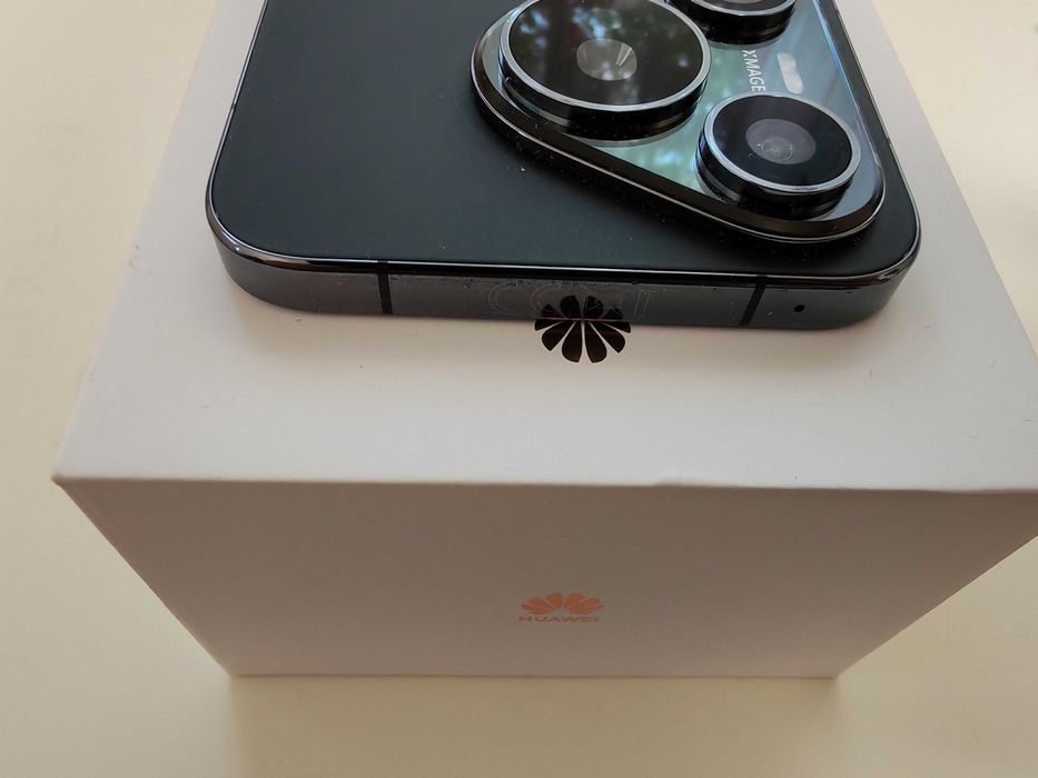 Vand Huawei Pura 70 ca nou