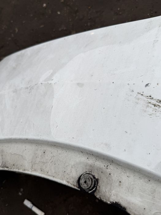 Оригинален ляв калник за nissan qashqai j11 с леки забележки