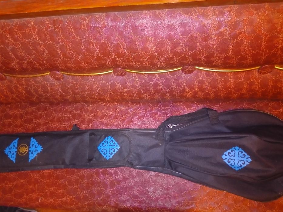 Продам чехол для домбры