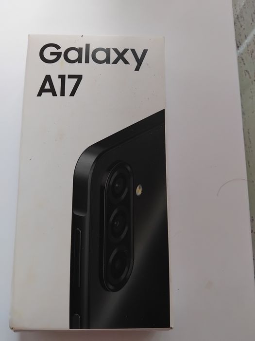 Телефон Samsung 17 A