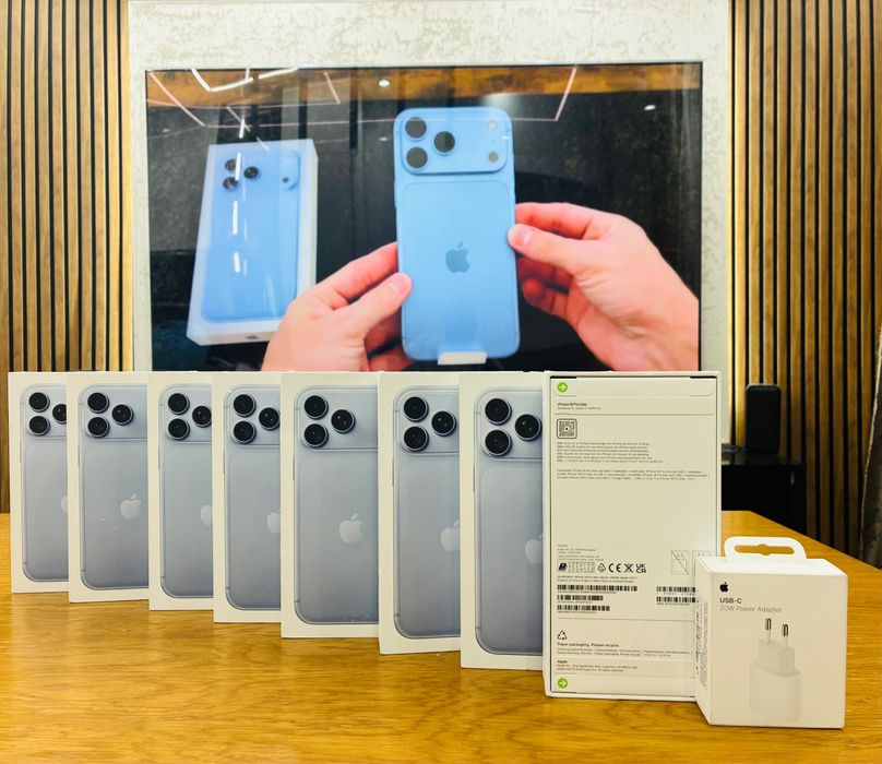 Нови iPhone 18 Pro Max 256 Glacier/ Син цвят