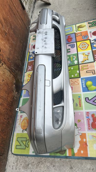 Продам бампер MERCEDES W210