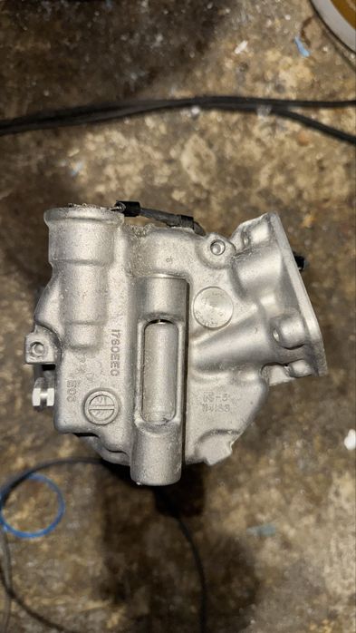 Compresor Clima 926001268R Renault 1.2 TCE 1.3 TCE Renault Kadjar Megane 4 Scenic 4 Talisman euro 6