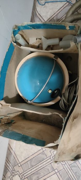 Пылесос раритет продам