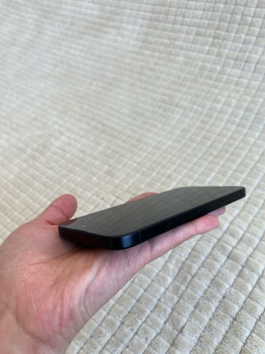 Iphone 16 128гб емкость 98%