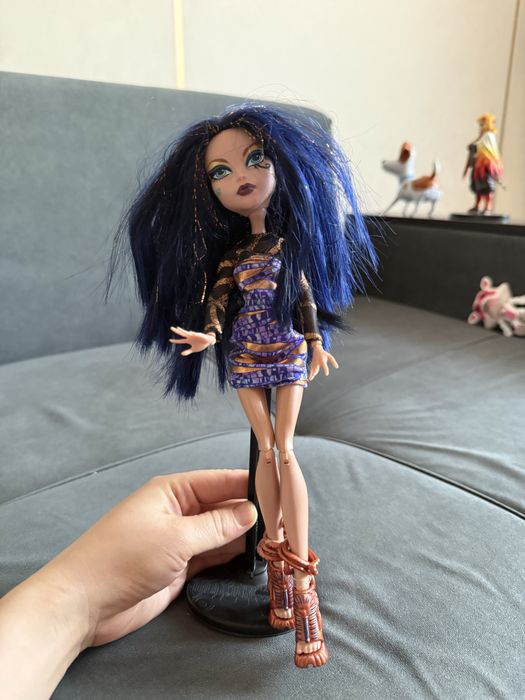 Продается Monster High куклы, каждый 15000,10000 стоит