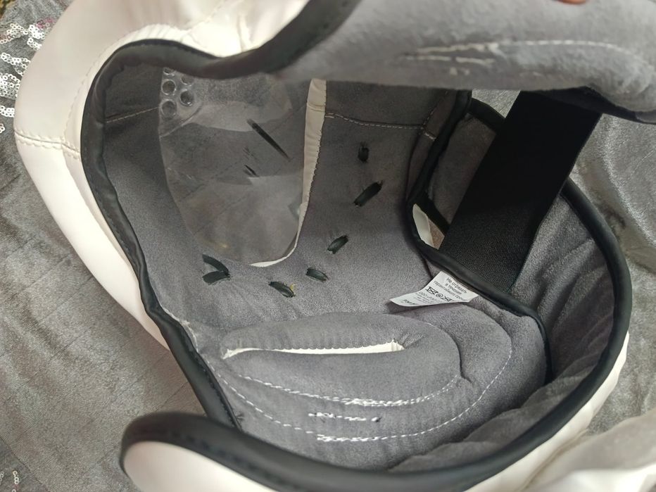 Продам шлем для кудо