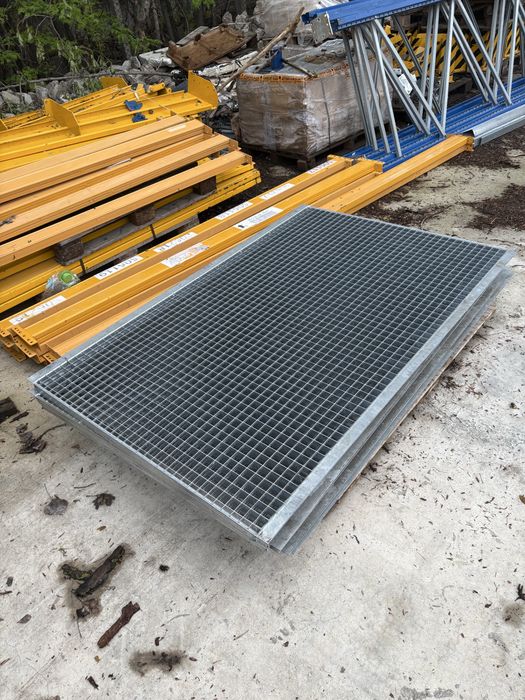 Gratare zincate galvanizate