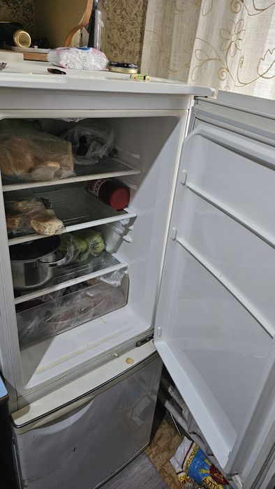 Срочно продам холодильник