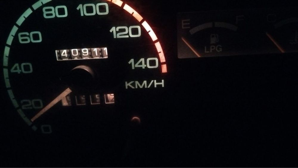 Damas sotiladi yili 2002