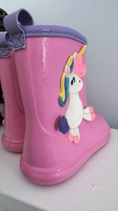 Резиновые сапоги на девочку