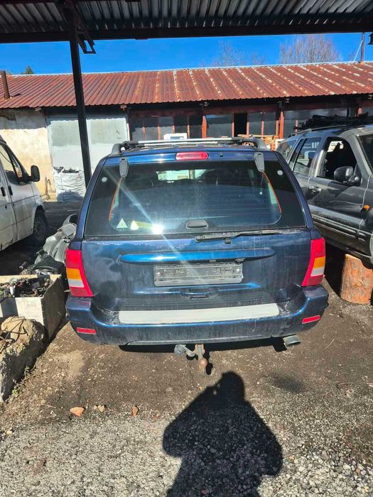 Продавам jeep grand cherokee 4.7 и 4.7  на части.