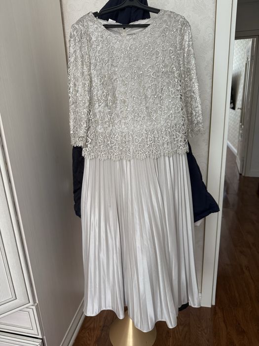 Платья  и юбка корейский