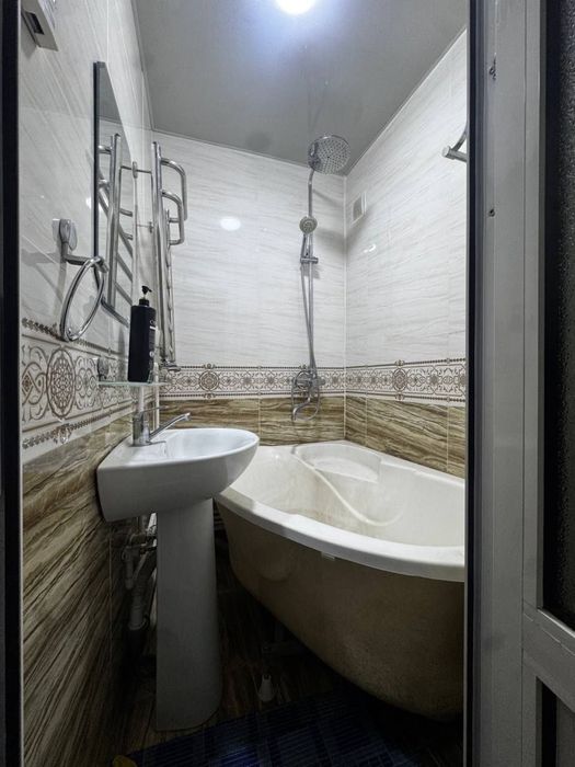 Чирчик 3 м/р 3х сотилади Нархи 40.000$ Бош толов ва паспорт бн Ипотека