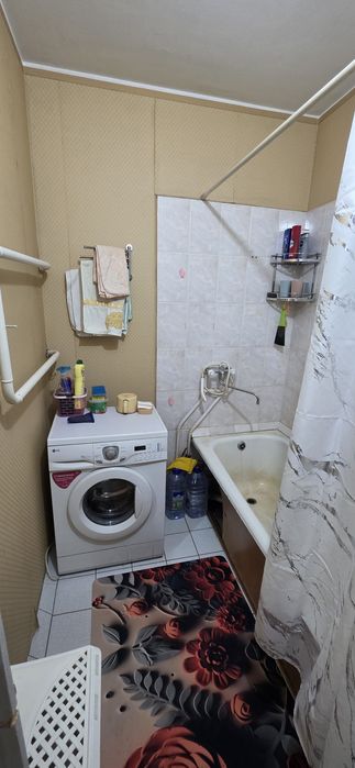 Продам тузел-3 2-комнотная 58-квадрат метр