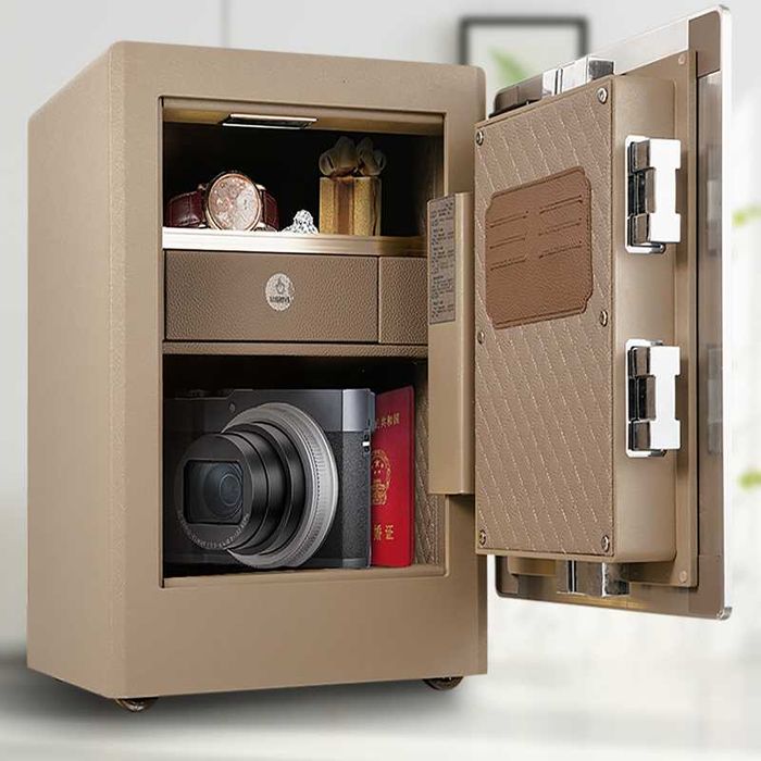 Seyf Deli Сейф deli 4156G с Отпечатком 680х540х495 71.5кг Скидки !!!