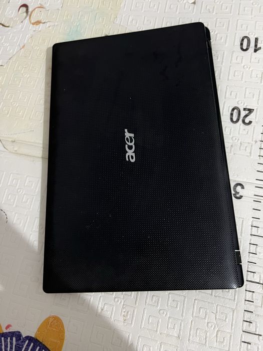 Ноутбук на запчасти