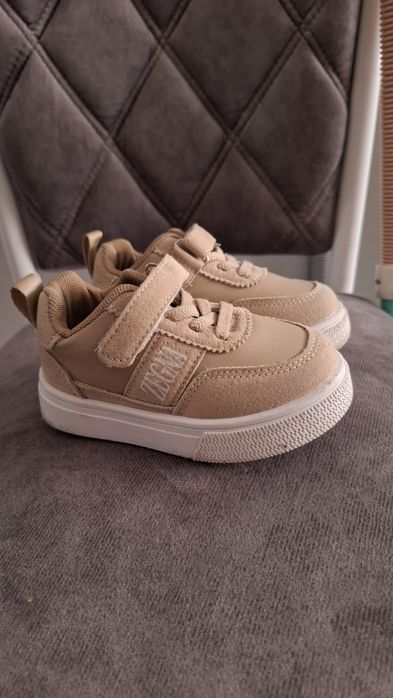 Продам 23 размер .