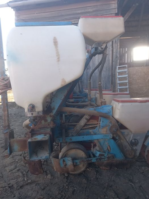 Semanatoare porumb Monosem