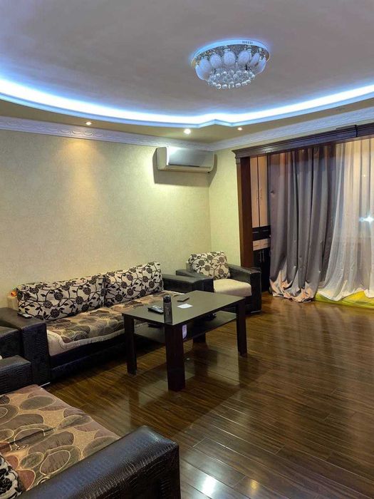 метро Айбек  3/3/9  74 м²