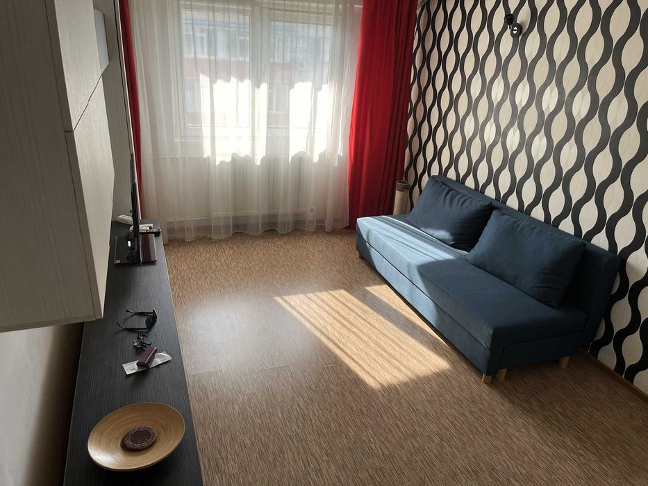 Proprietar Inchiriez apartament 3 camere, Piata Progresului