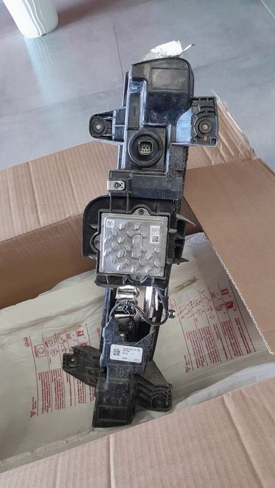 Противотуманные фары Cadillac