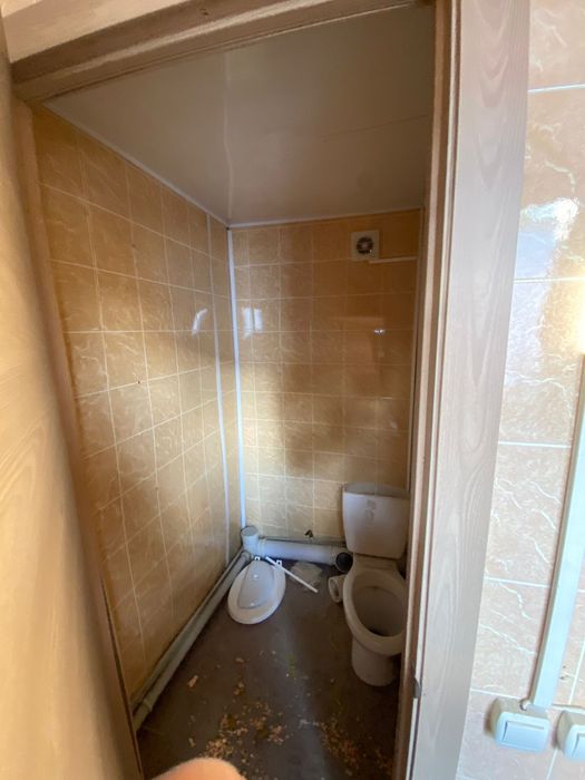 Туалет три комнаты  10.5 м²