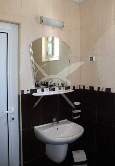 Продава се Хотел в Приморско - 2200 кв.м за 569 €/кв.м - Снимка #2