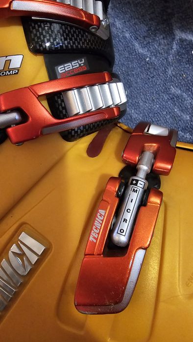 Ски обувки Tecnica 42