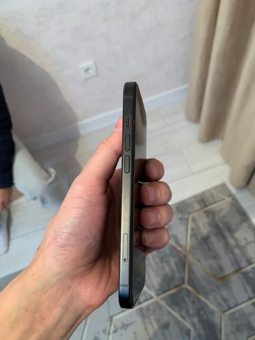Iphone 15 128GB.
