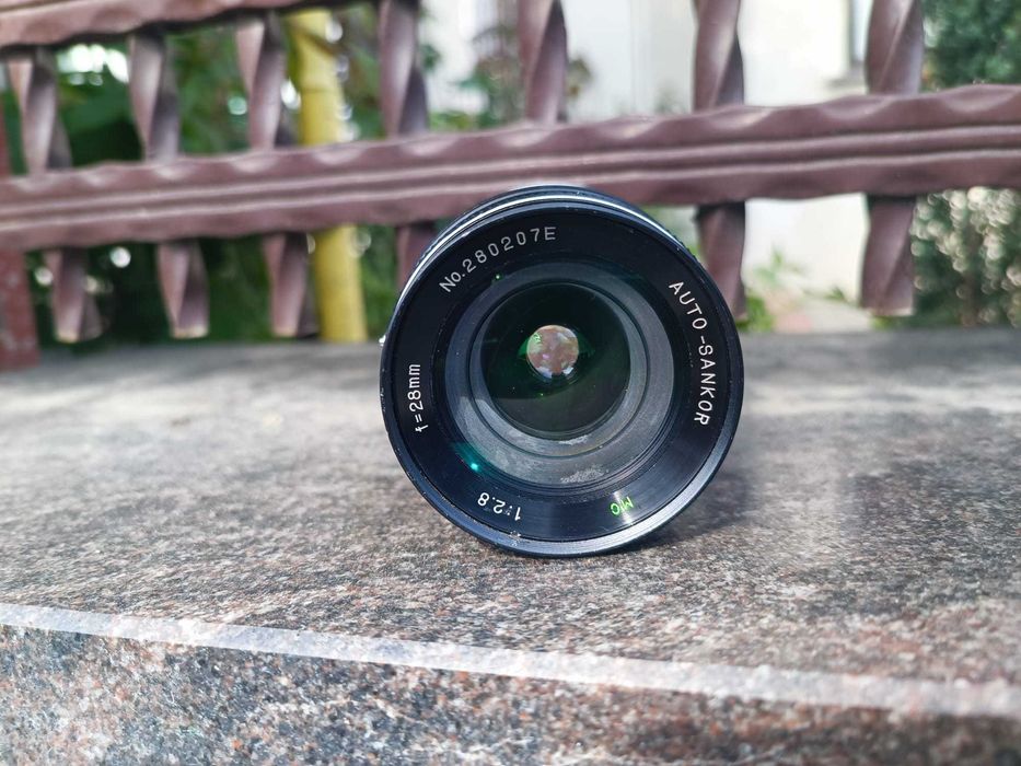 obiectiv foto auto SANKOR 28mm 2.8 m 42