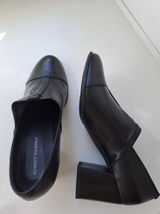 Туфли осенние продам