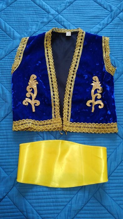 Продаётся национальный костюм